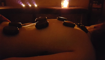 Massage aux Galets Chauds